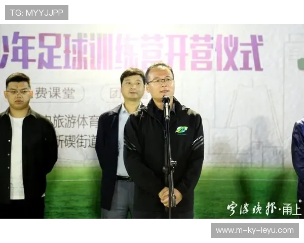 国际羽毛球协会在青训中推广教练资格互认与继续教育制度，国家体育总局羽毛球教练培训